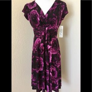 Evan Picone Floral A line purple dress cap sleeves